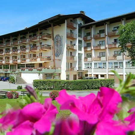 Hotel Kanz 菲拉赫 外观 照片