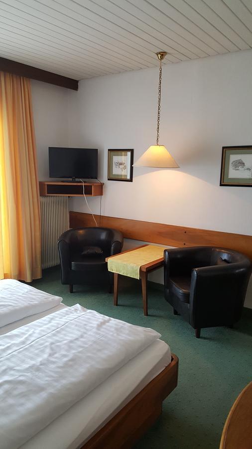 Hotel Kanz 菲拉赫 外观 照片