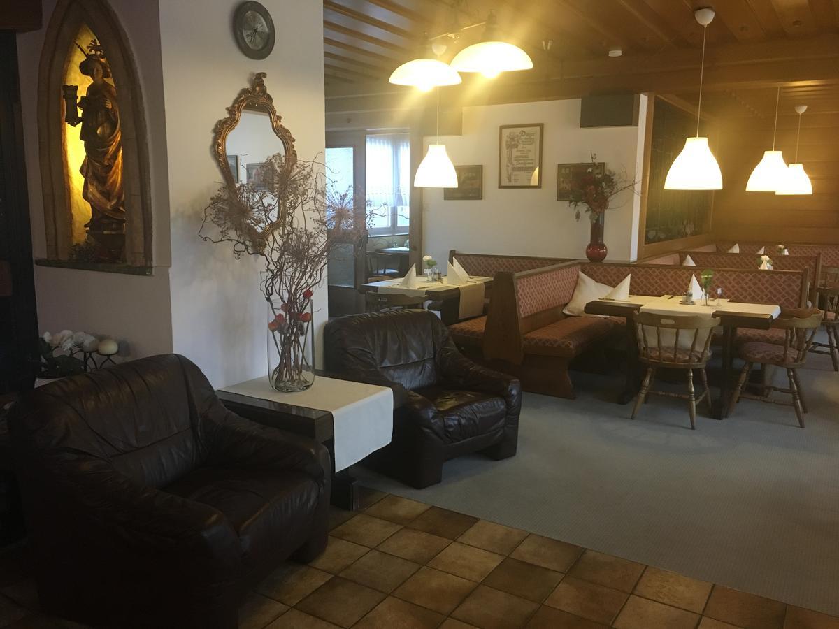 Hotel Kanz 菲拉赫 外观 照片